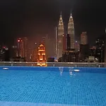 Cl 29A Insta Klcc View & Infinity Pool