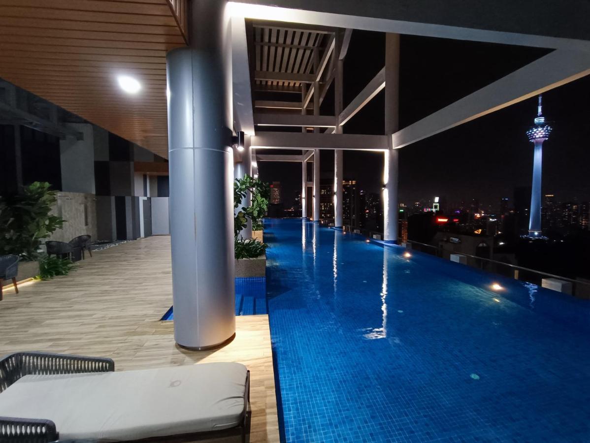 Cl 29a Insta Klcc View & Infinity Pool Pangsapuri Kuala Lumpur