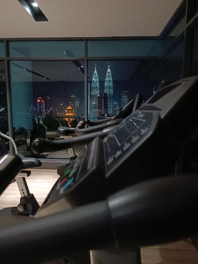 Cl 29a Insta Klcc View & Infinity Pool